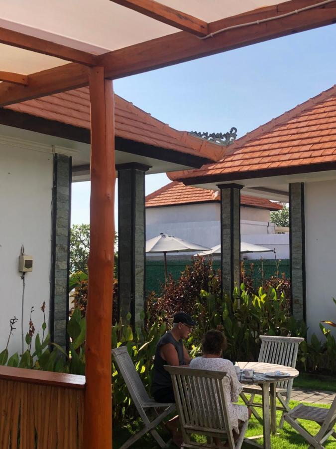 Juan Beach Bungalow Batununggul 外观 照片